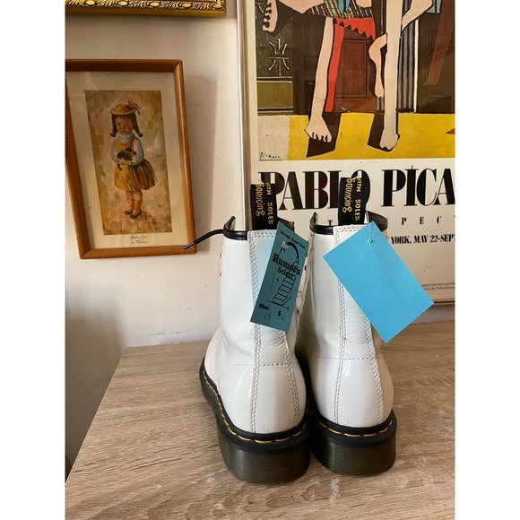 White Vinyl Doc Marten Boots Sz ladies 8 - Picture 4 of 6